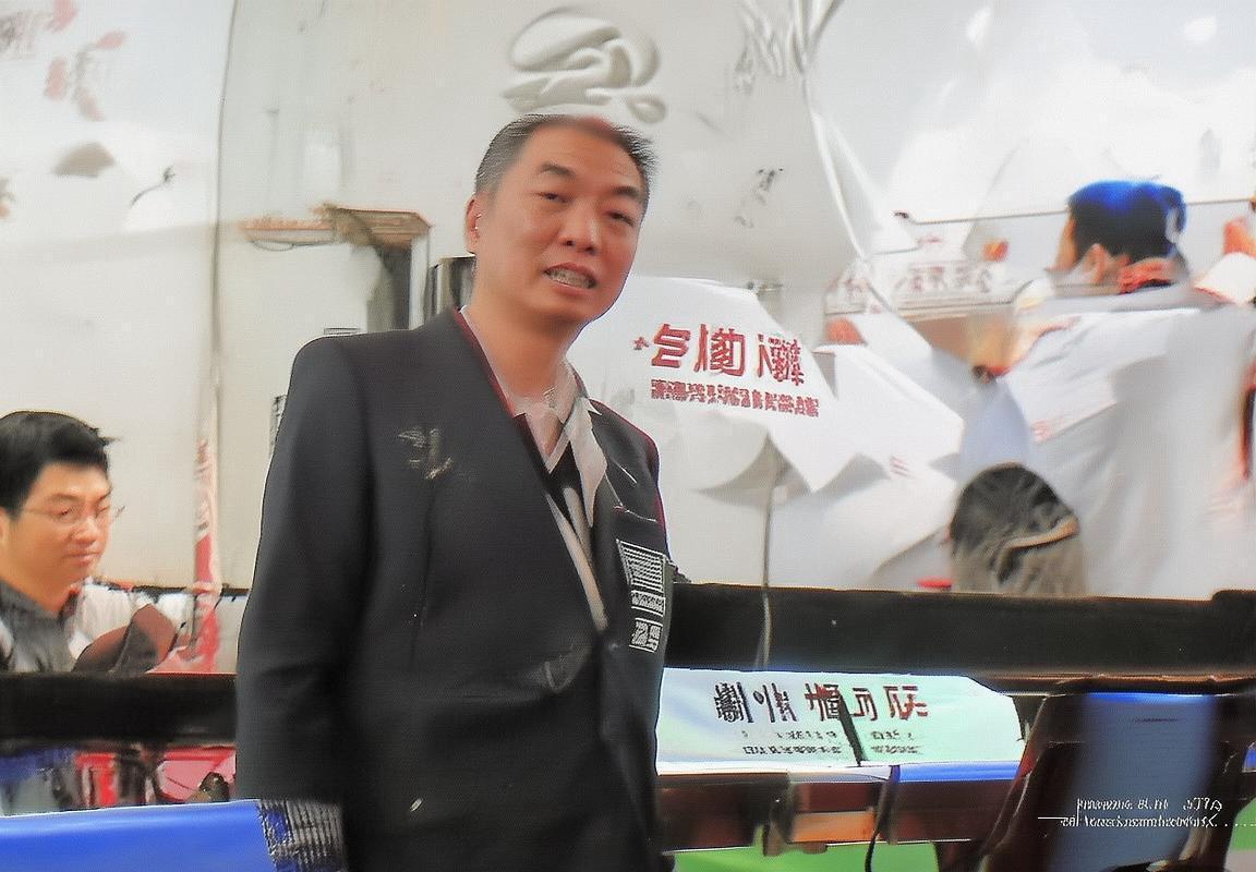 巴西德比上半场：战术对决与心理博弈解析