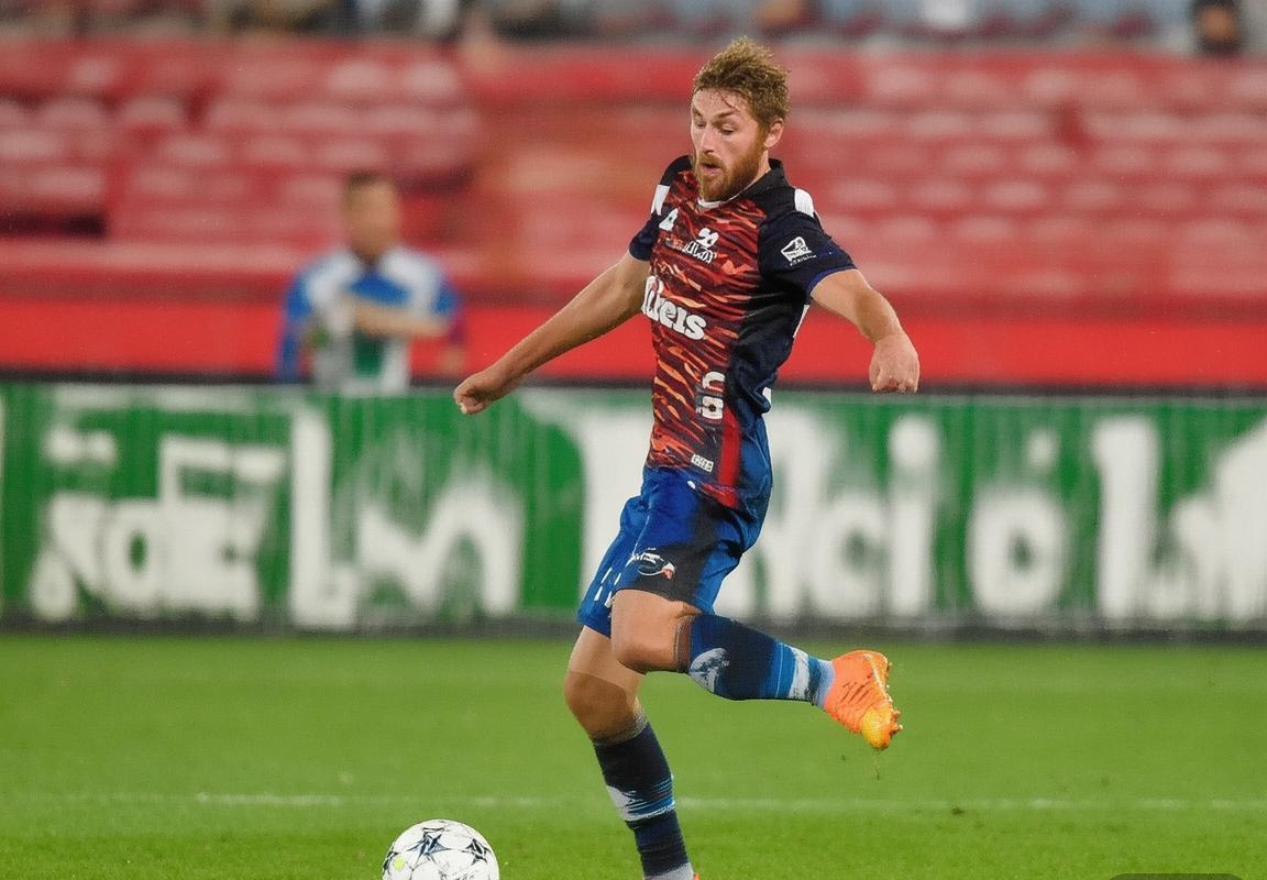 法乙焦点战：朗斯VS索肖，历史交锋与战术对决深度解析(图3)